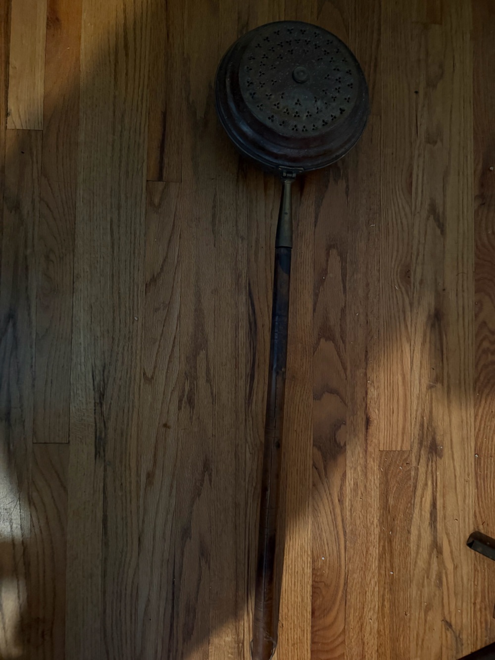 Vintage Long-Handled Copper Pan - Rustic Brown Finish